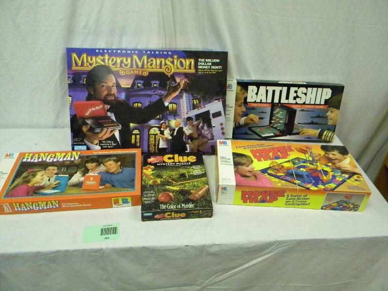 lot 355 image: Game Lot