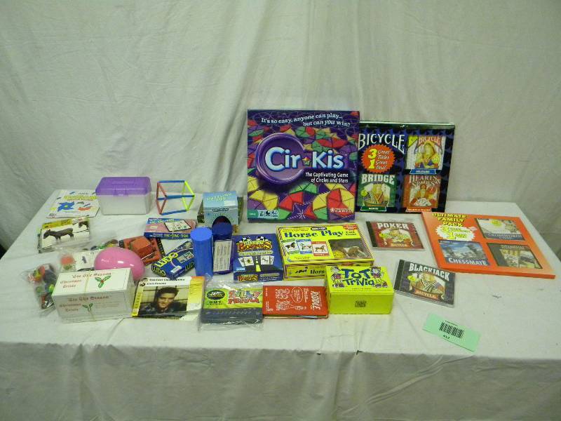 lot 412 image: Games Lot