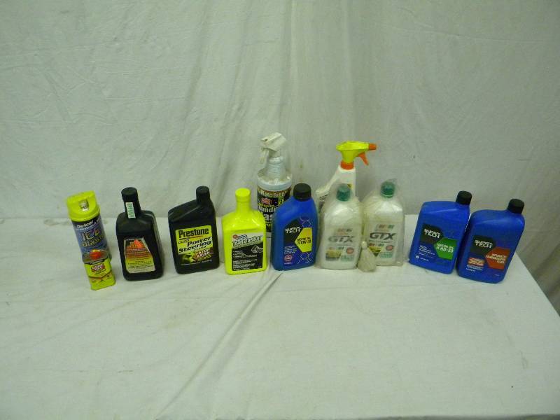 lot 465 image: Auto Oil Lot