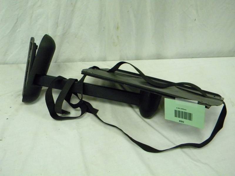 lot 490 image: Wall Mount Tv Bracket