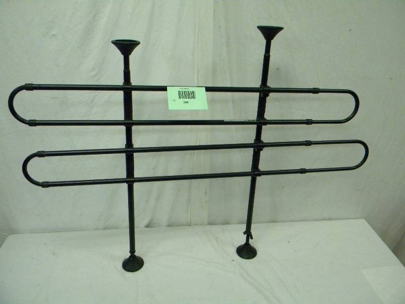 lot 288 image: Highland Car Rack