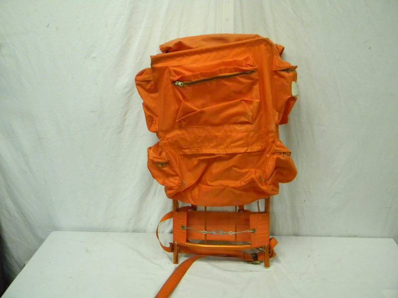 lot 289 image: Everest Hiking Backpack