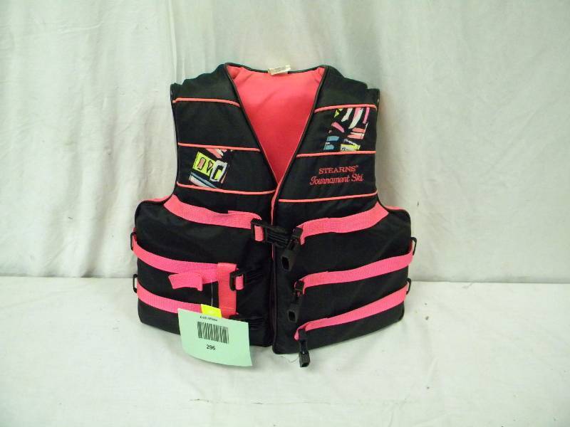lot 296 image: Stearns Life Jacket