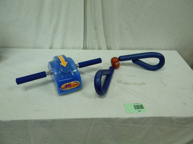 lot 323 image: AB Slide and Thigh Master