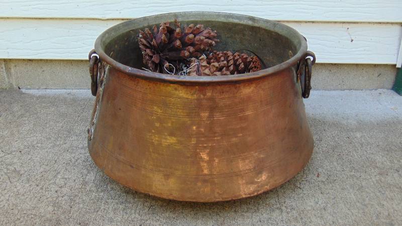 Large Copper Pot