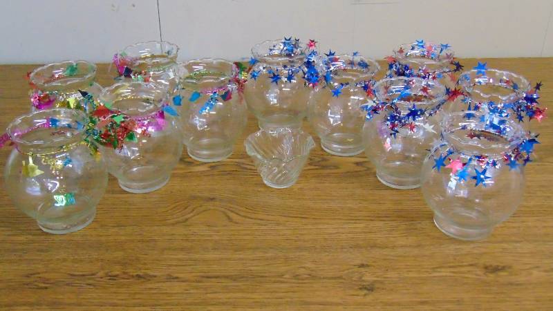 Lot of decorative Glass Bowls
