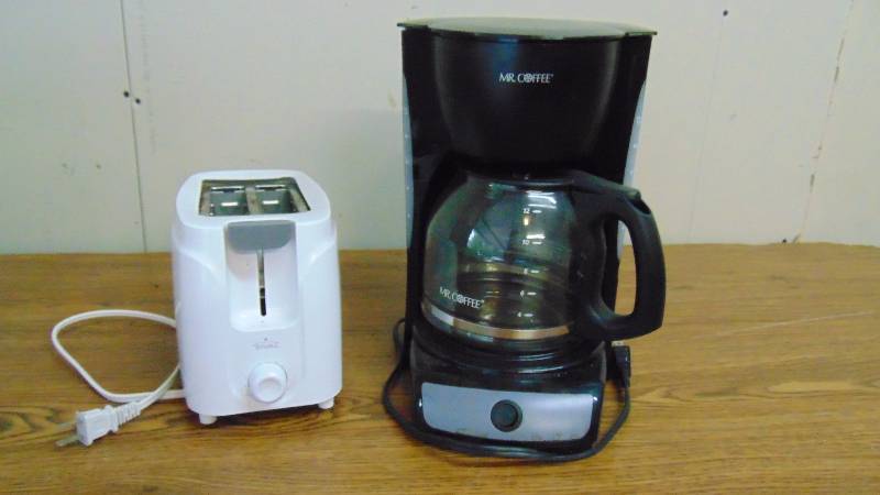 Toaster & Coffee Pot
