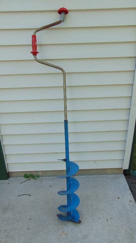 Maunaul Ice Augger