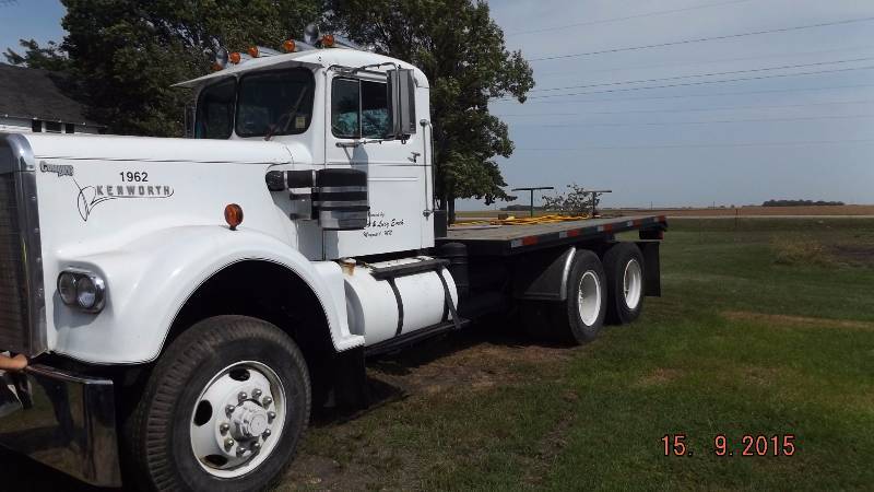 1962 Kenworth
