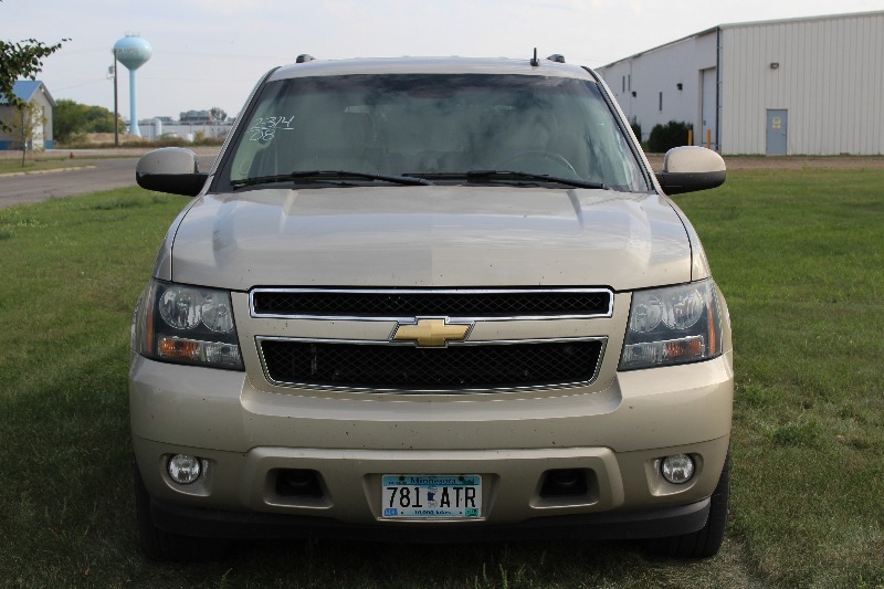 2008 Chevrolet Tahoe LT - Absolutely LOADED