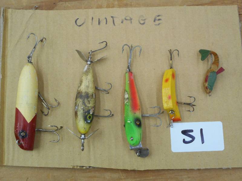 lot 51 image: (5) Vintage Crankbait Lures ...