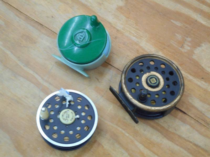 lot 87 image: (3) Assorted Vintage Fly Reels ...