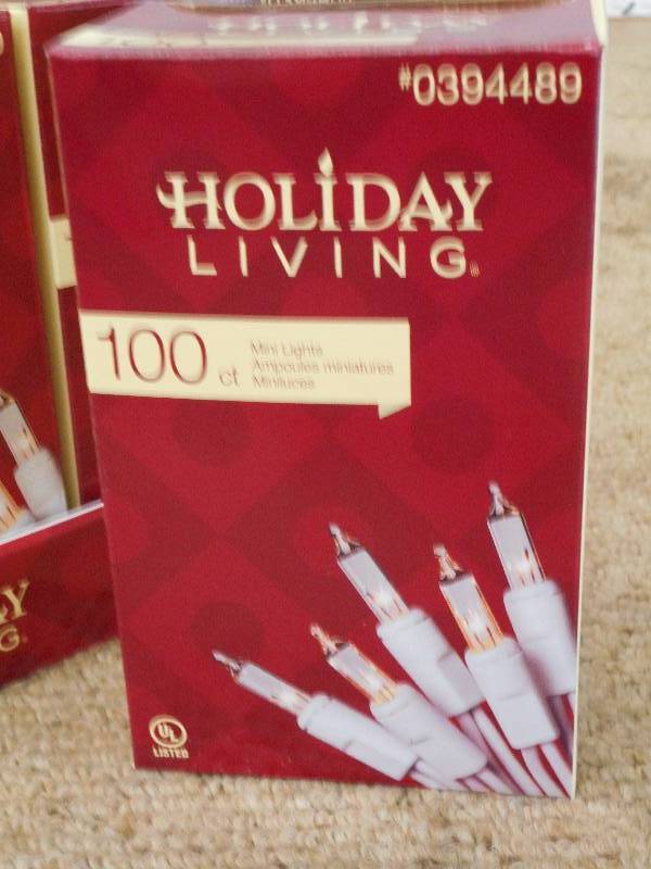 New 12-Pack Of Holiday Living 100-C...