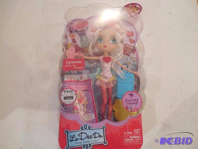 lot 22 image: NEW - 5 Ct case of La Dee Da Barbie Dolls
