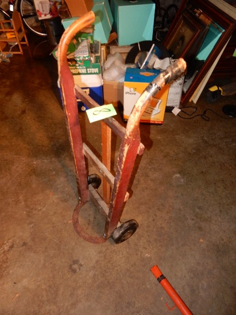 lot 8 image: Very old upright two wheel cart