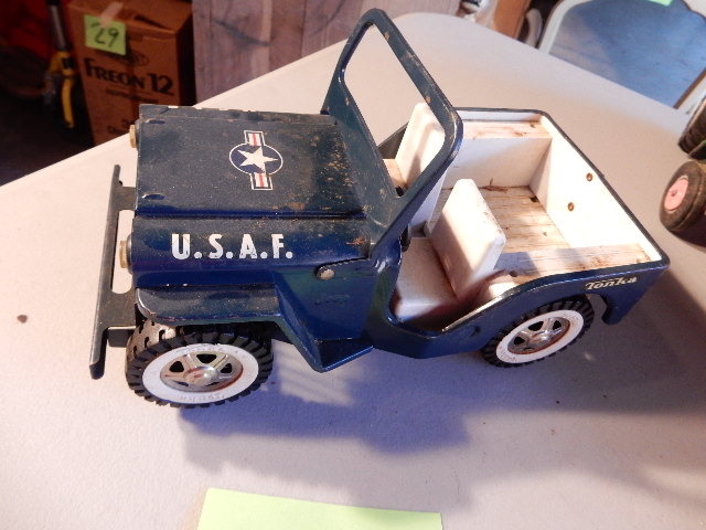 lot 50 image: TONKA, U.S.A.F. Jeep Metal Body, Plastic interior