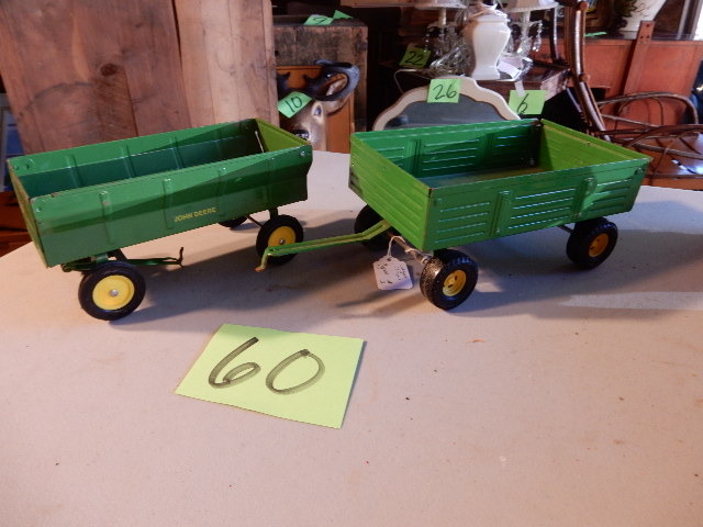 lot 60 image: 3 ERTL, Wagons.. 1 Grain, other  two General Utility