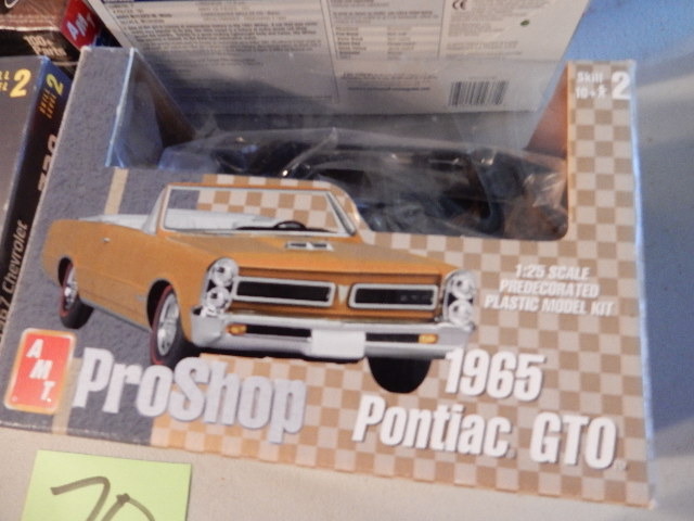 lot 70 image: Model Cars as pictured