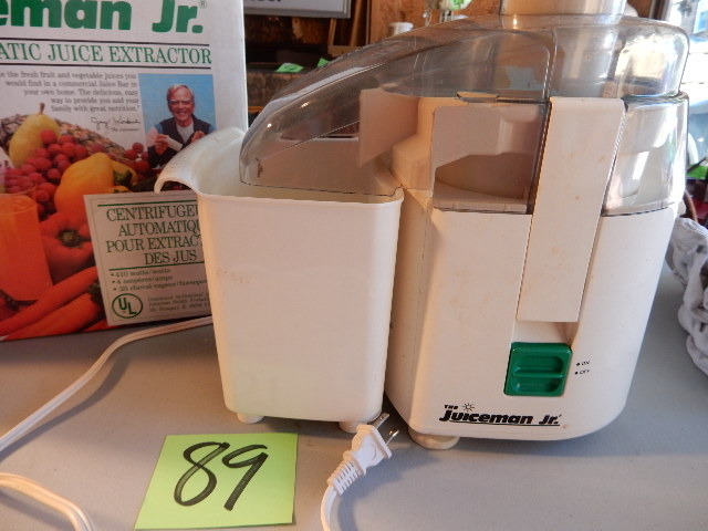 lot 89 image: The Juiceman Jr.  Tested and Works
