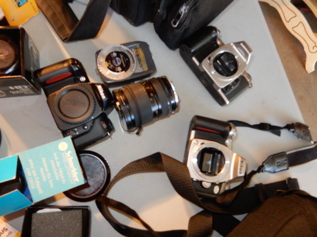 lot 91 image: 2, N65  1, N 75 Nikon Bodies with other attachments as pictured..