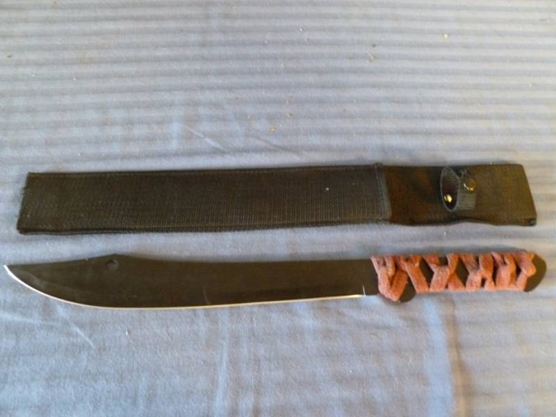 Tomahawk Knife
