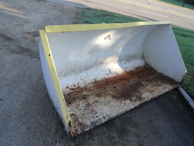 80 Bucket for a Skid Loader