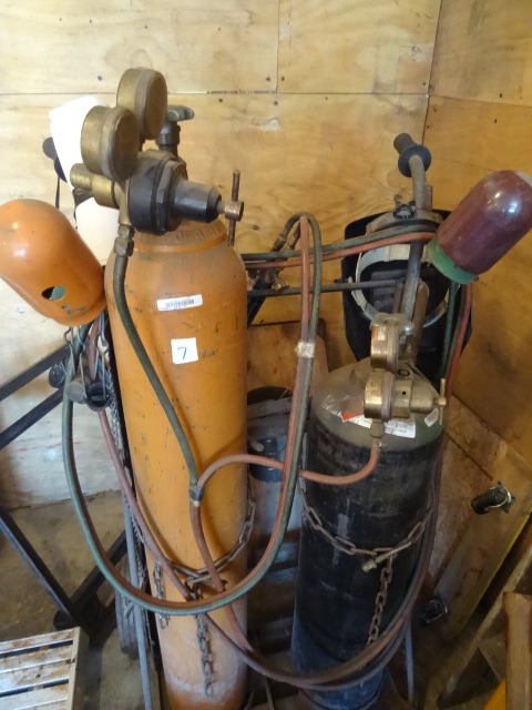 Oxy Acetylene Torch Set with Cart.