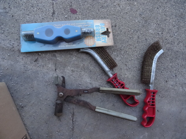 Wire Brushes, Tire Weight Tool