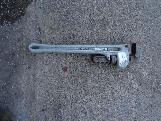 18 Pipe Wrench