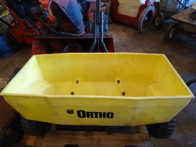 Ortho Drop Lawn Spreader