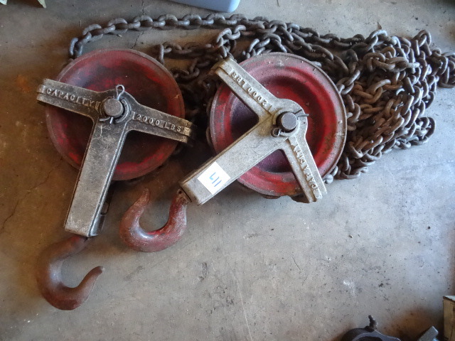 2000 LB. Chain Hoist