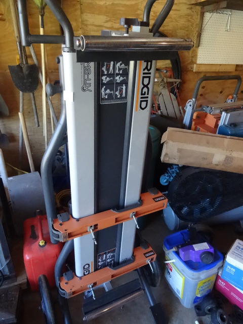 Ridgid Miter Saw Stand on Wheels