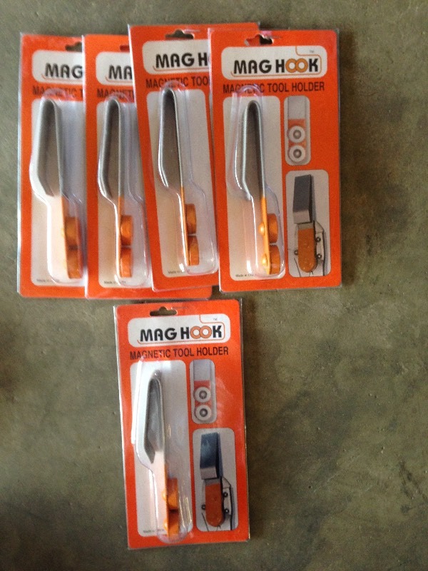 Lot of 5 Mag Hook