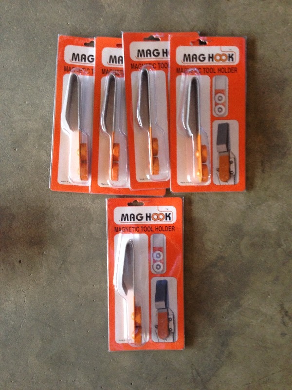 Lot of 5 Mag Hook