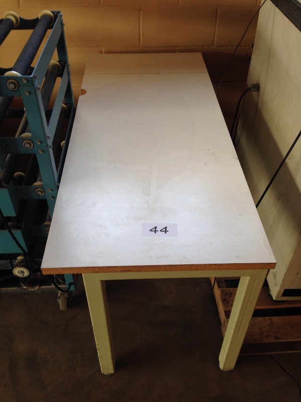 Rectangle table