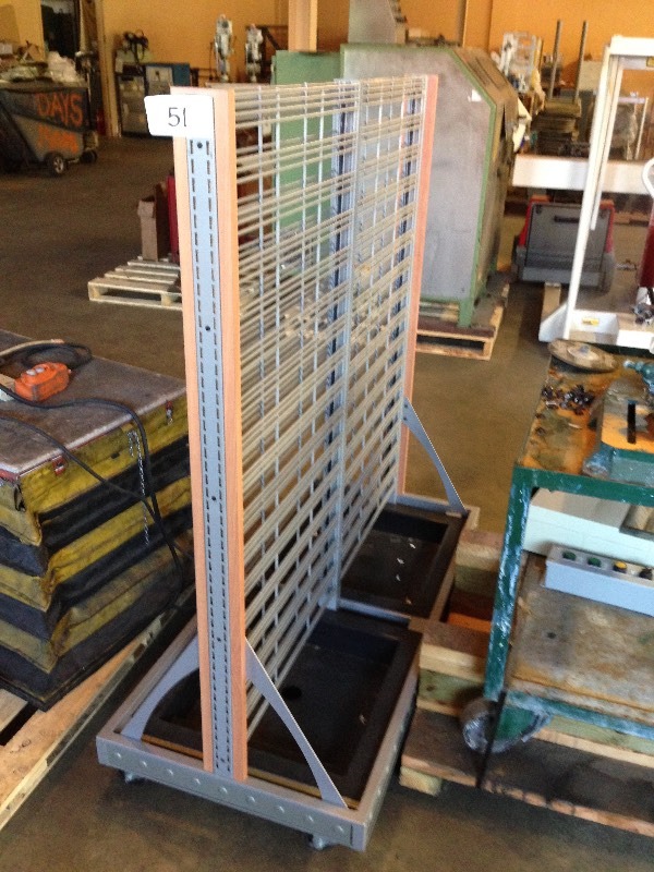 Retail display rack