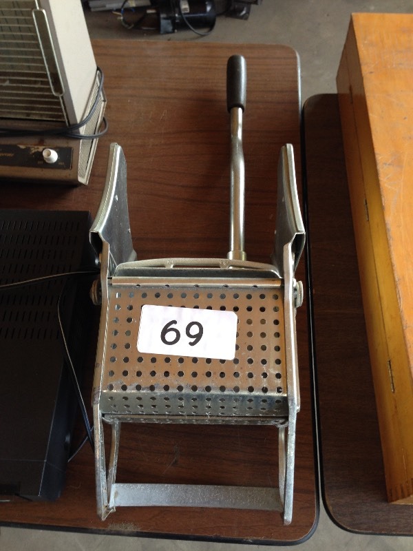 Metal mop wringer