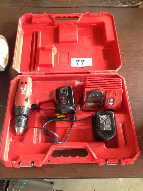 Milwaukee cordless drill