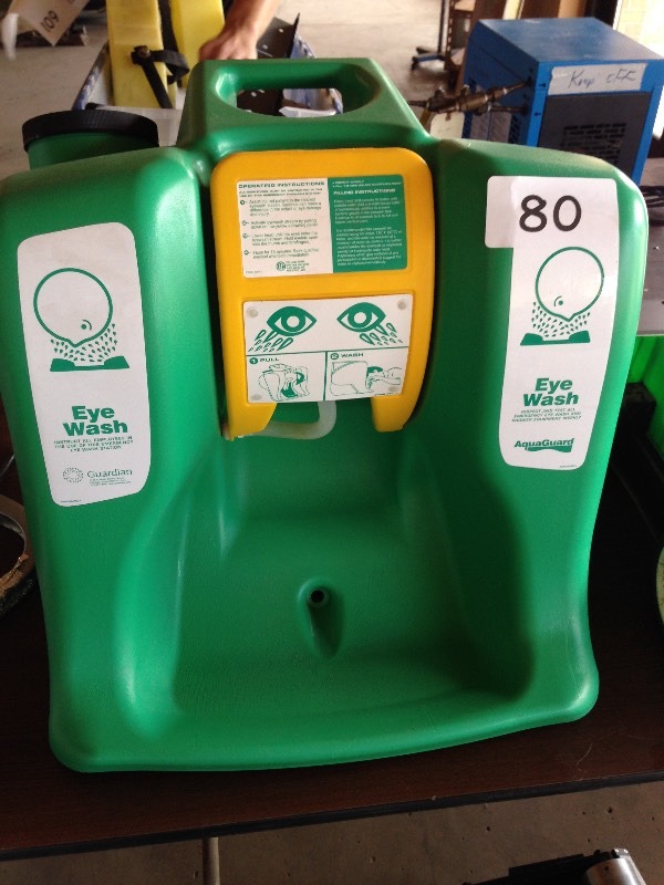 Safety eye wash station