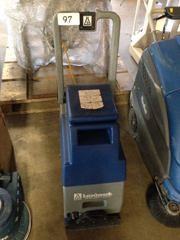 Lundmark floor machine