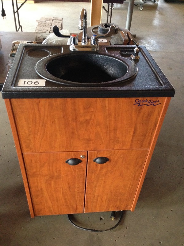 Ozark River portable wash station