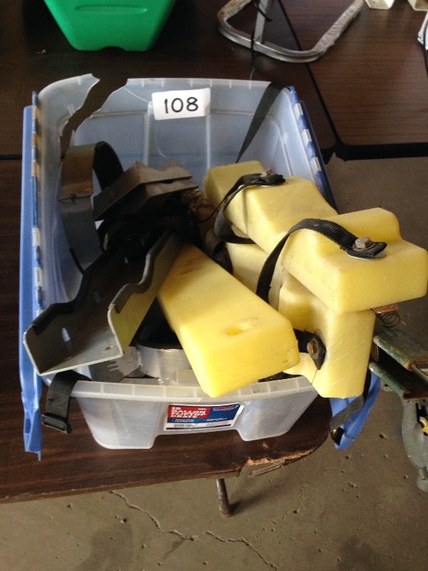 Rubbermaid storage bin of misc. parts