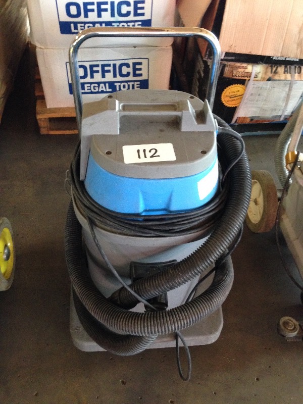 Commercial wetdry vac