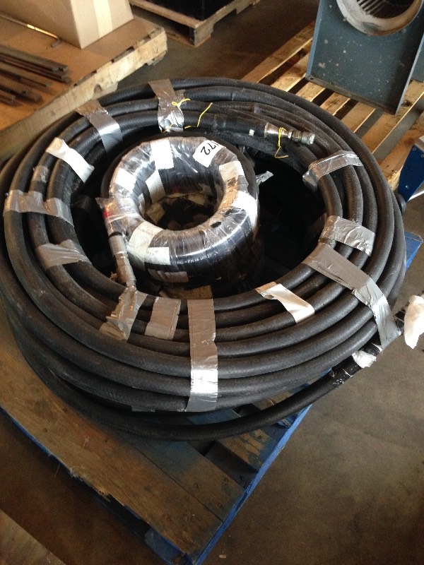 Pallet lot of hydraulic hose