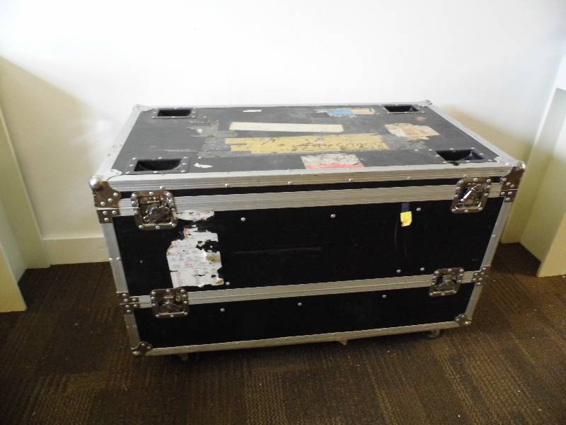 Lights with Anvil Type Case