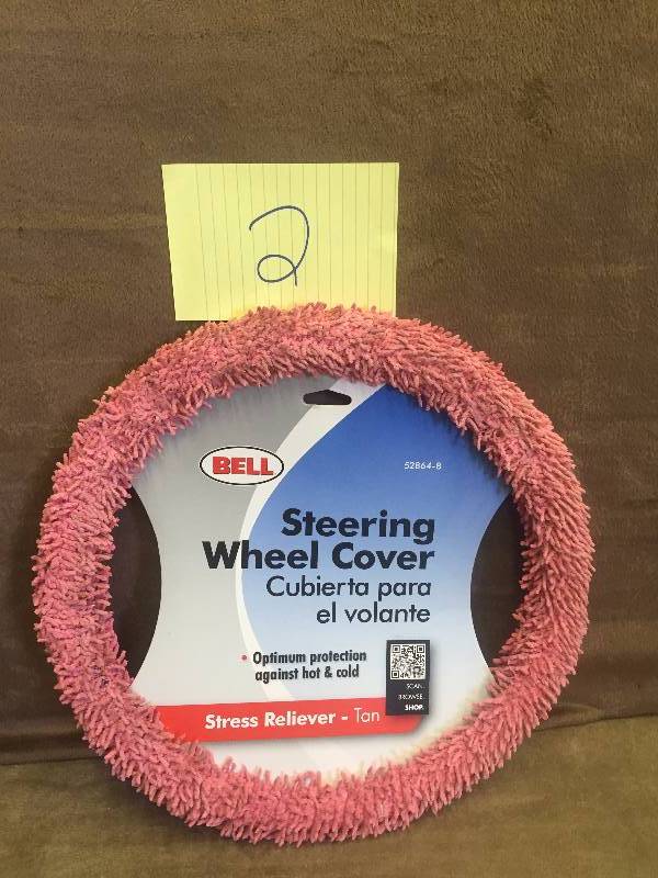 lot 2 image: Steering Wheel Cover