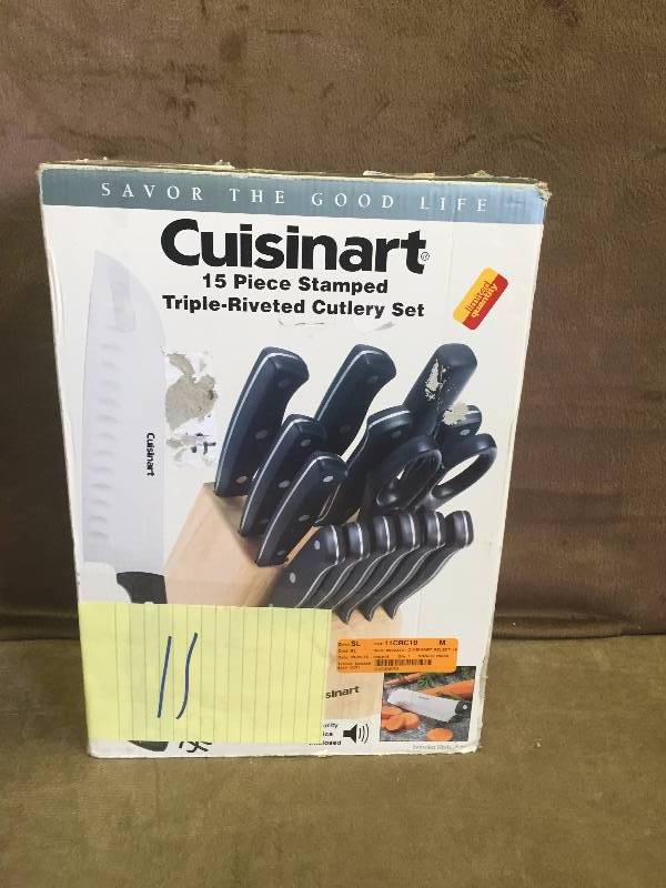 lot 11 image: Cuisart Knife Set