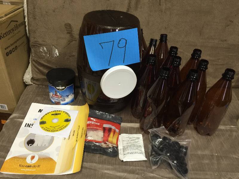lot 79 image: Mr. Beer Premium Edition Home Microbrewery Kit
