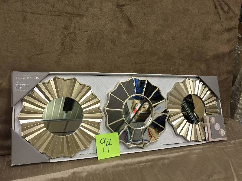 lot 94 image: Belle Maison 3-pc. Sunburst Wall Mirror Set