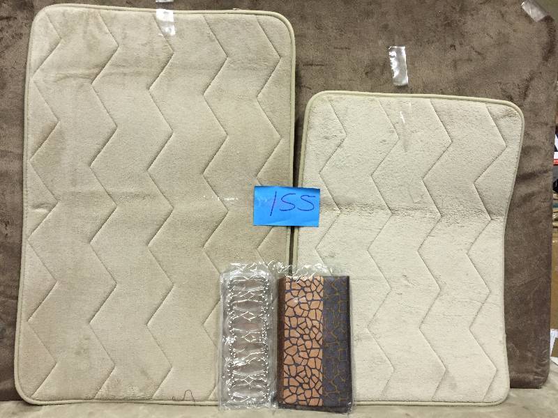 lot 155 image: Bathroom Rugs and Shower Curtain Set